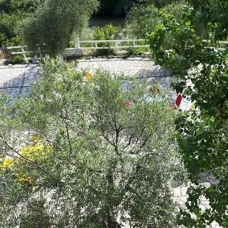 California Hotell Bashkia e Orikumit