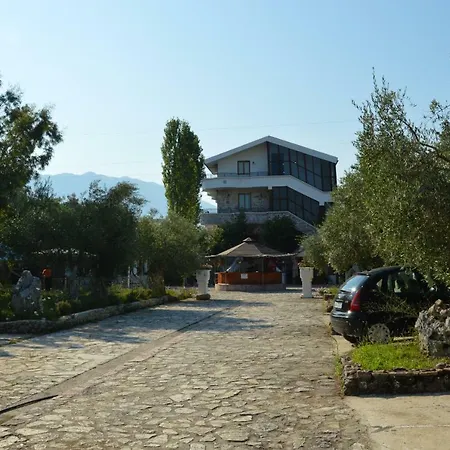California Hotell Bashkia e Orikumit